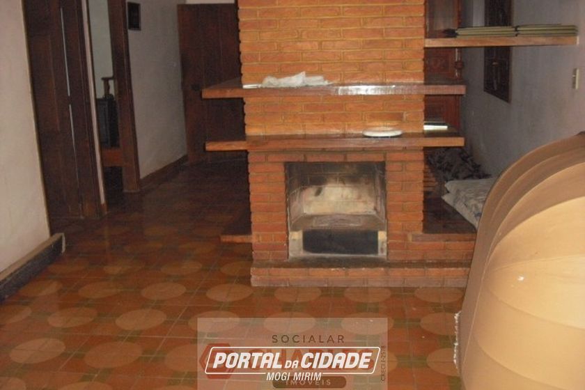 S&iacute;tio &agrave; venda - 10m&sup2; - Centro