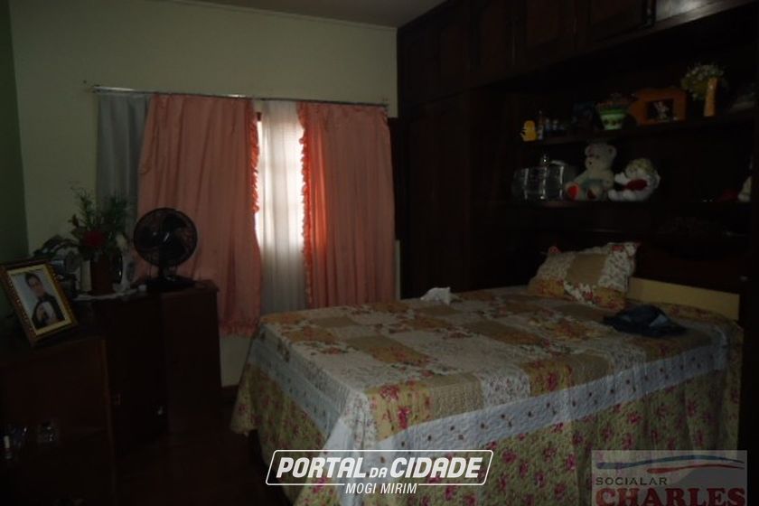 Casa &agrave; venda - 222m&sup2; - Centro