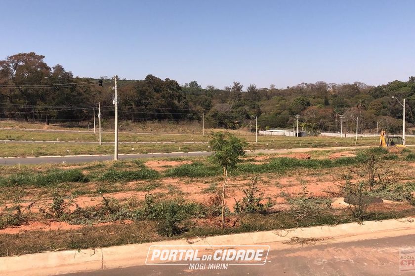 Terreno &agrave; venda - 10m&sup2; - Centro