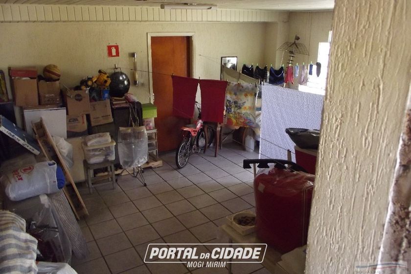 Casa &agrave; venda - 10m&sup2; - Centro
