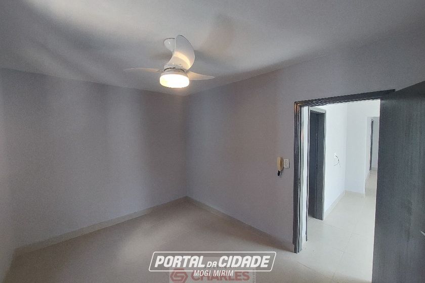 Casa &agrave; venda - 140m&sup2; - Centro