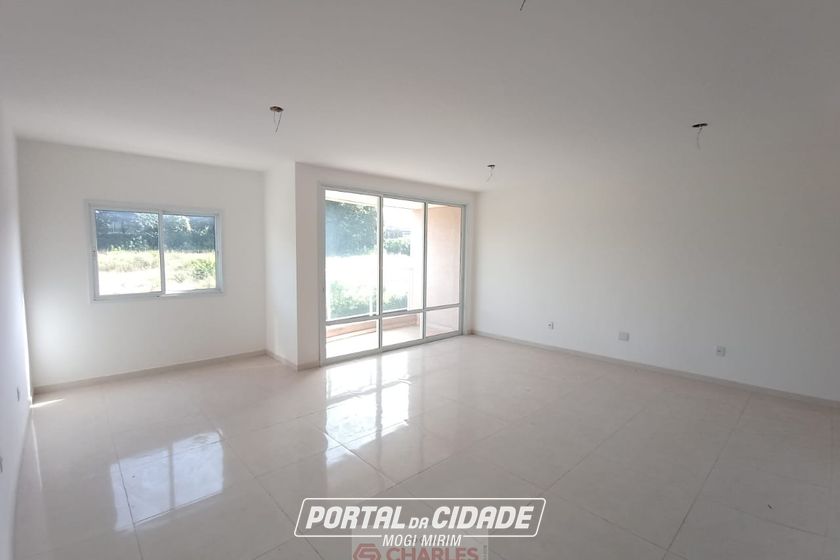 Apartamento para alugar - 106m&sup2; - Centro