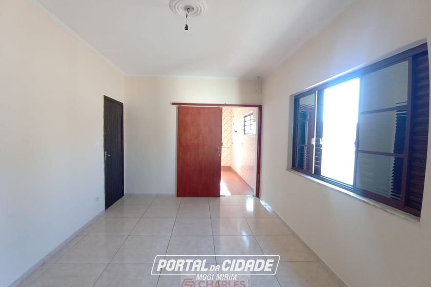 Casa para alugar - 217m&sup2; - Centro