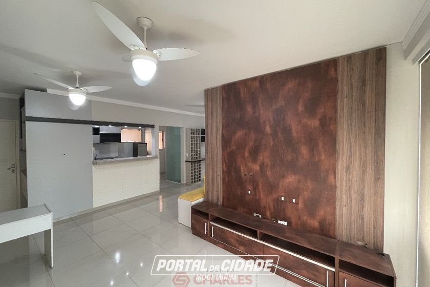 Apartamento &agrave; venda - 103m&sup2; - Centro