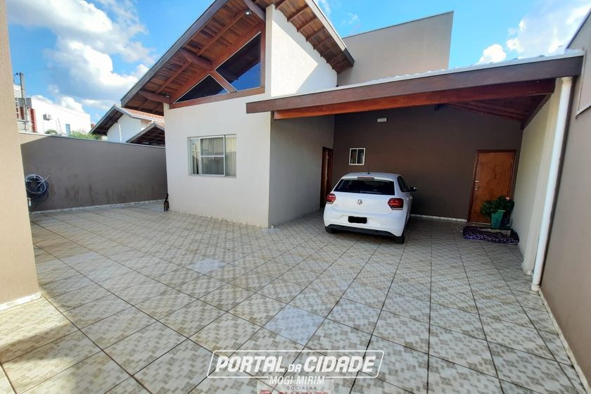 Casa &agrave; venda - 166m&sup2; - Centro