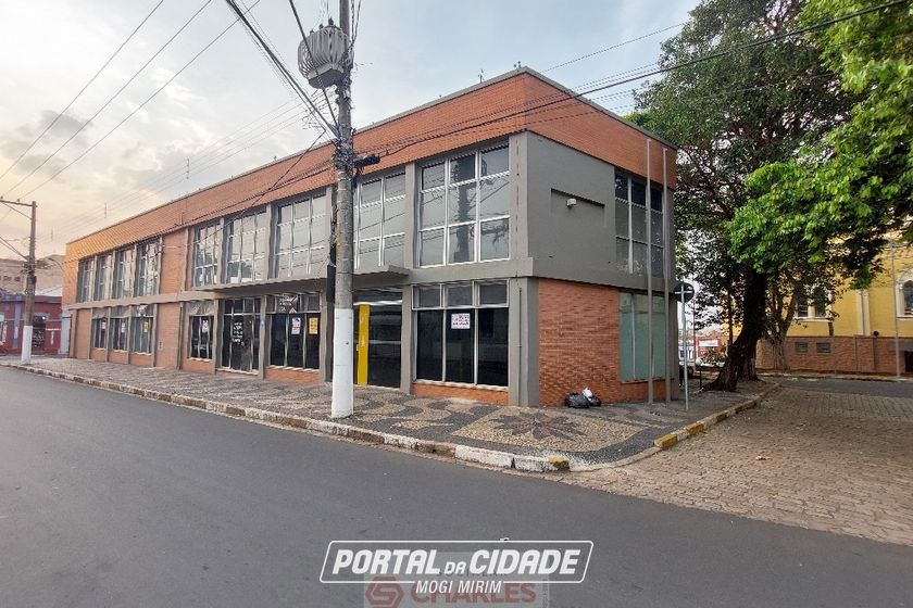 Sala Comercial para alugar - 622m&sup2; - Centro