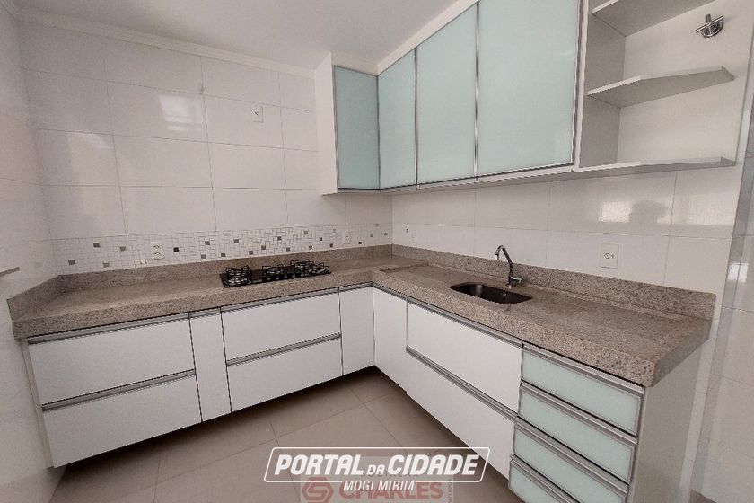 Apartamento &agrave; venda - 106m&sup2; - Centro