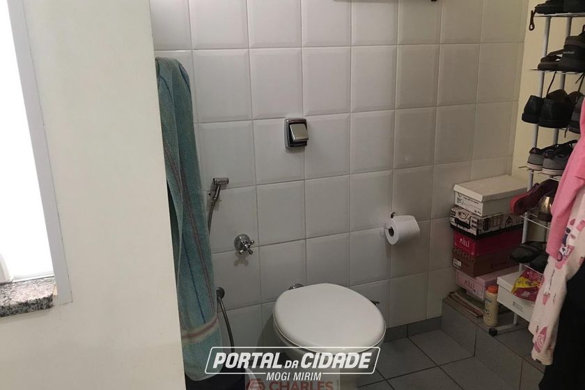 Casa &agrave; venda - 180m&sup2; - Centro