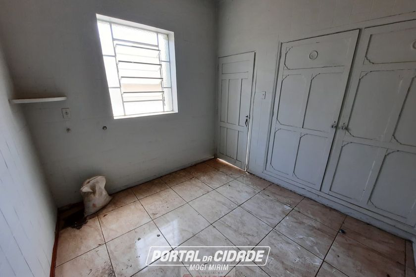 Sal&atilde;o Comercial para alugar - 10m&sup2; - Centro