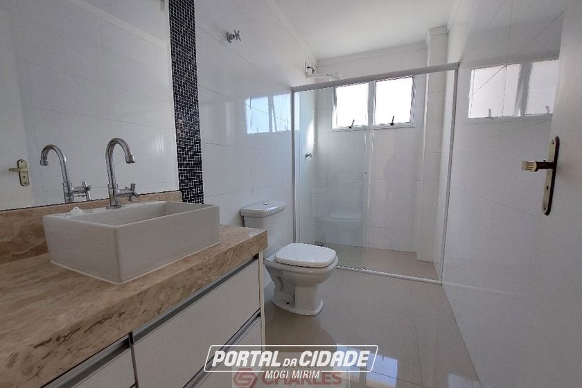Apartamento &agrave; venda - 106m&sup2; - Centro