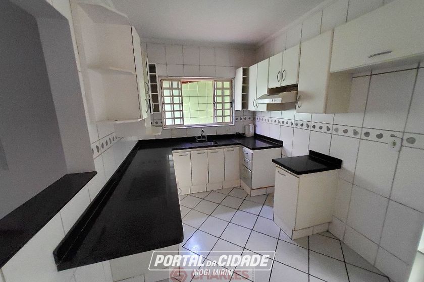 Casa &agrave; venda - 82m&sup2; - Centro