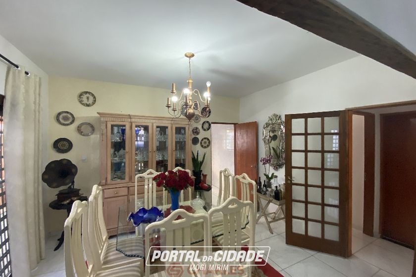 Casa &agrave; venda - 120m&sup2; - Centro