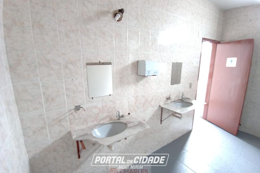 Sal&atilde;o Comercial para alugar - 30m&sup2; - Centro