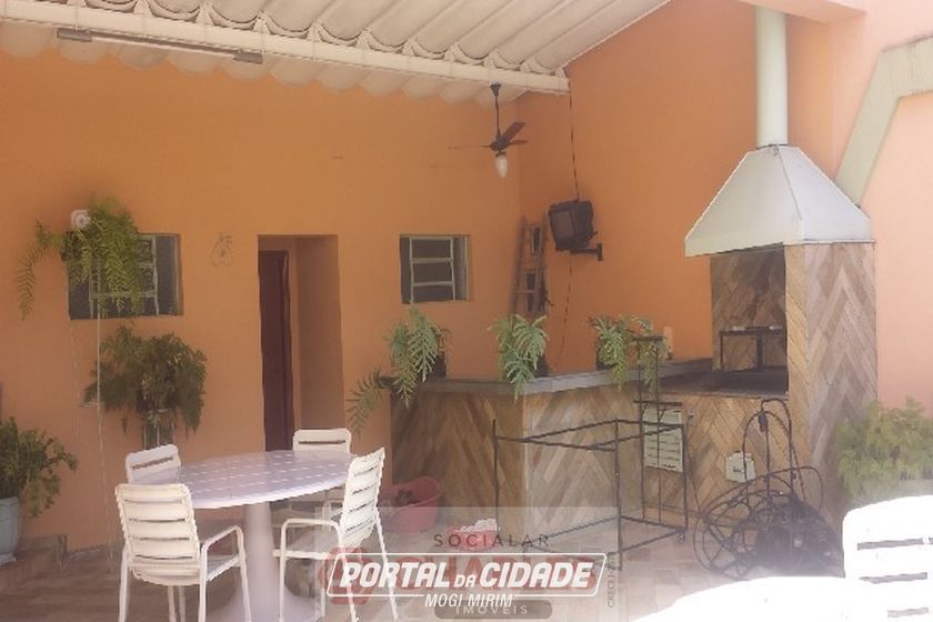 Casa &agrave; venda - 10m&sup2; - Centro