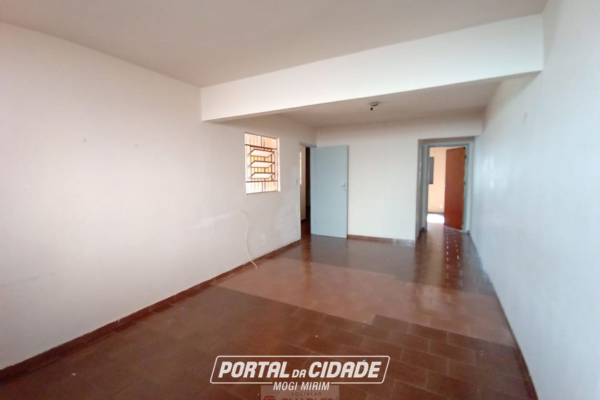 Casa para alugar - 100m&sup2; - Centro