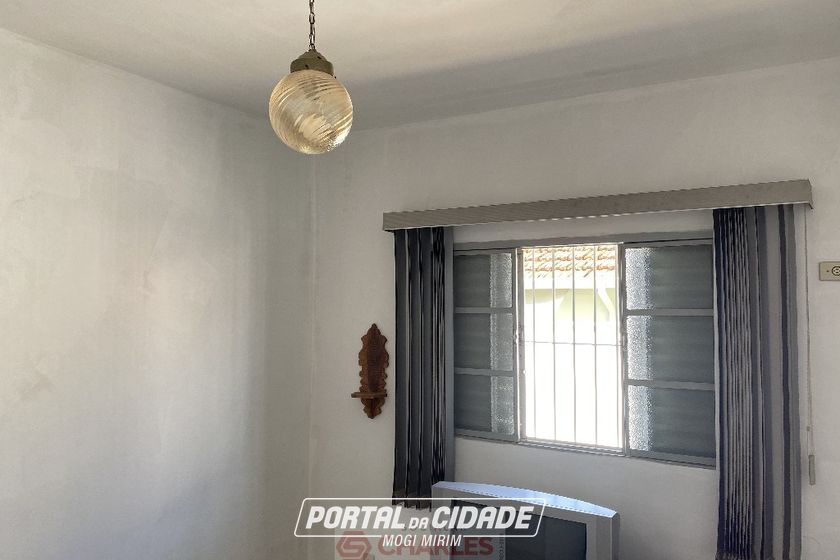 Casa &agrave; venda - 204m&sup2; - Centro