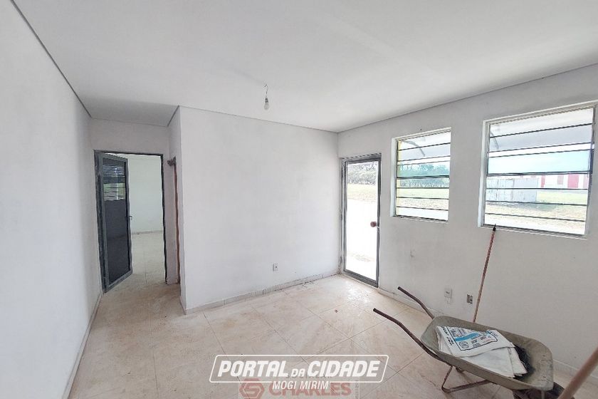 Sal&atilde;o Comercial para alugar - 604m&sup2; - Centro