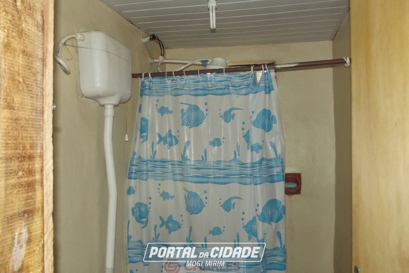 Casa &agrave; venda - 100m&sup2; - Centro
