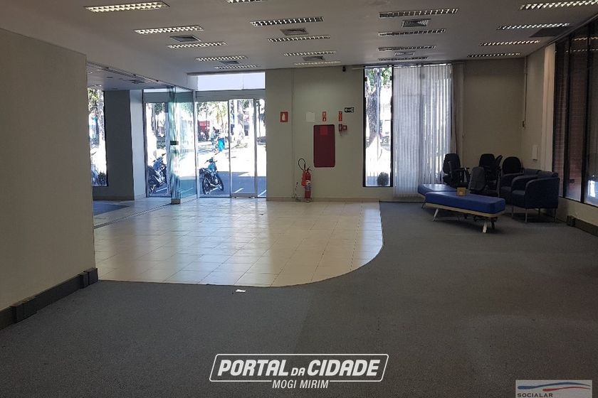 Sala Comercial para alugar - 857m&sup2; - Centro
