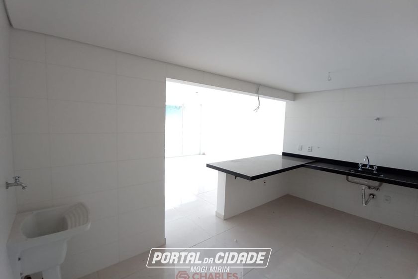 Apartamento para alugar - 106m&sup2; - Centro