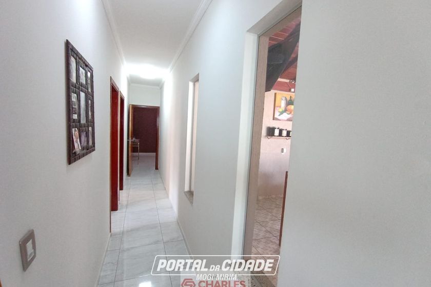 Casa &agrave; venda - 166m&sup2; - Centro