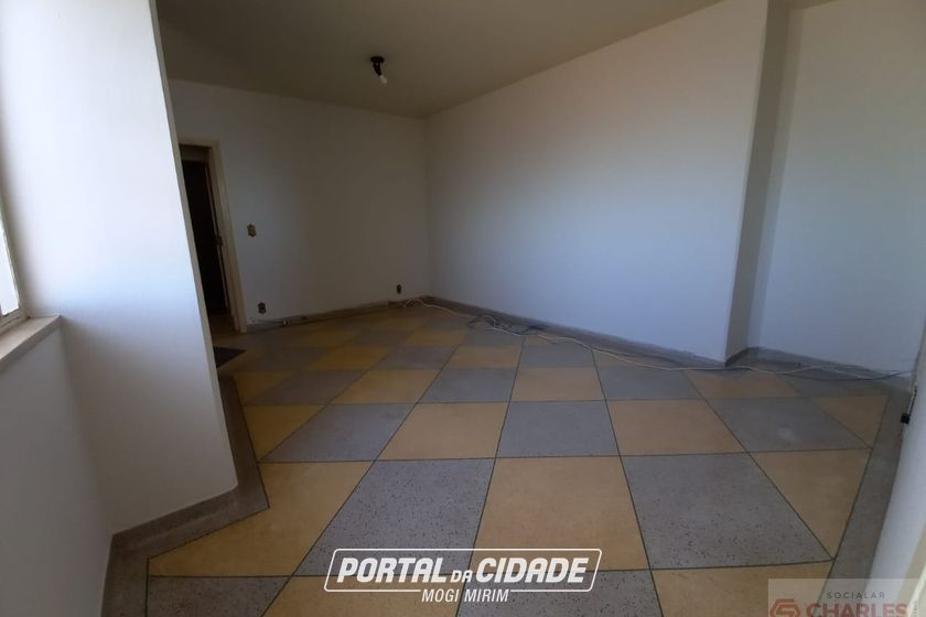 Apartamento para alugar - 90m&sup2; - Centro