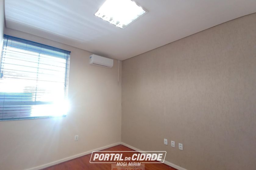 Sala Comercial para alugar - 100m&sup2; - Centro