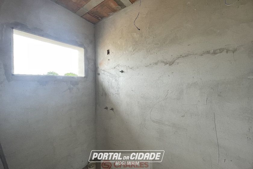 Casa &agrave; venda - 260m&sup2; - Centro