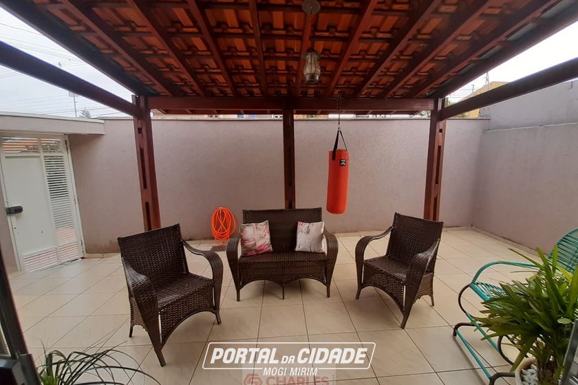 Casa &agrave; venda - 160m&sup2; - Centro