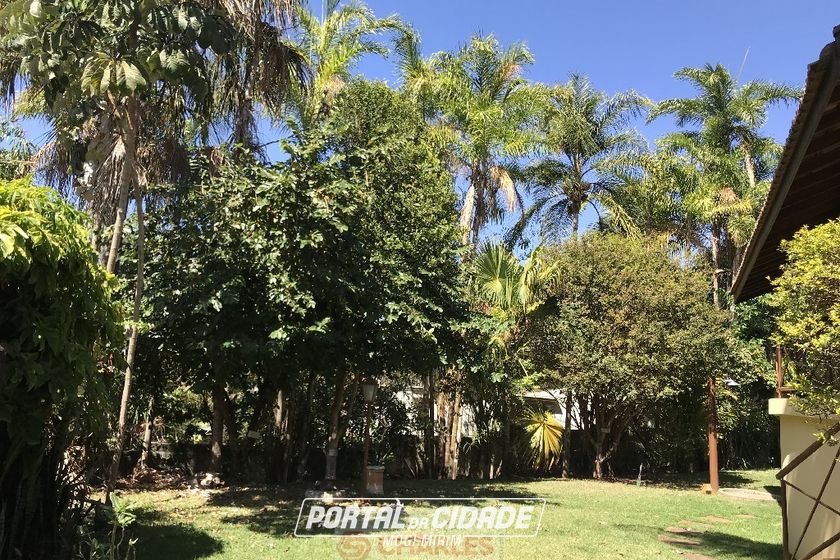 Casa &agrave; venda - 297m&sup2; - Centro
