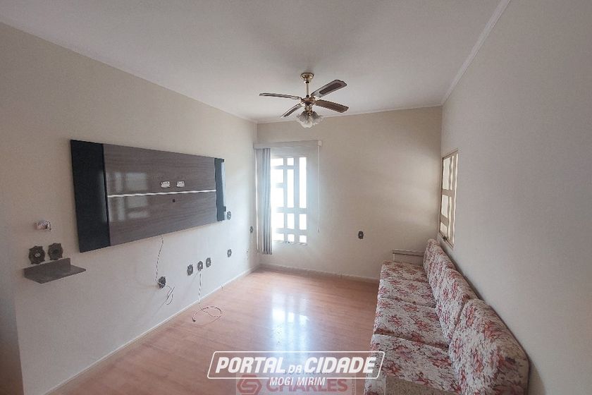 Casa para alugar - 231m&sup2; - Centro