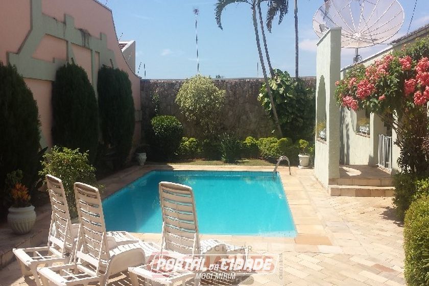 Casa &agrave; venda - 10m&sup2; - Centro