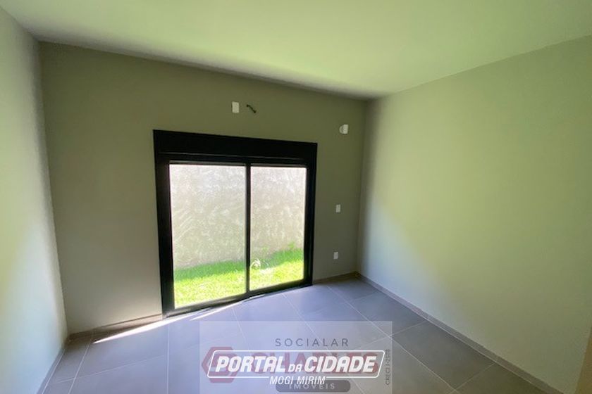 Casa &agrave; venda - 300m&sup2; - Centro