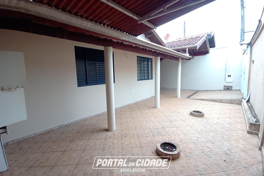 Casa para alugar - 135m&sup2; - Centro