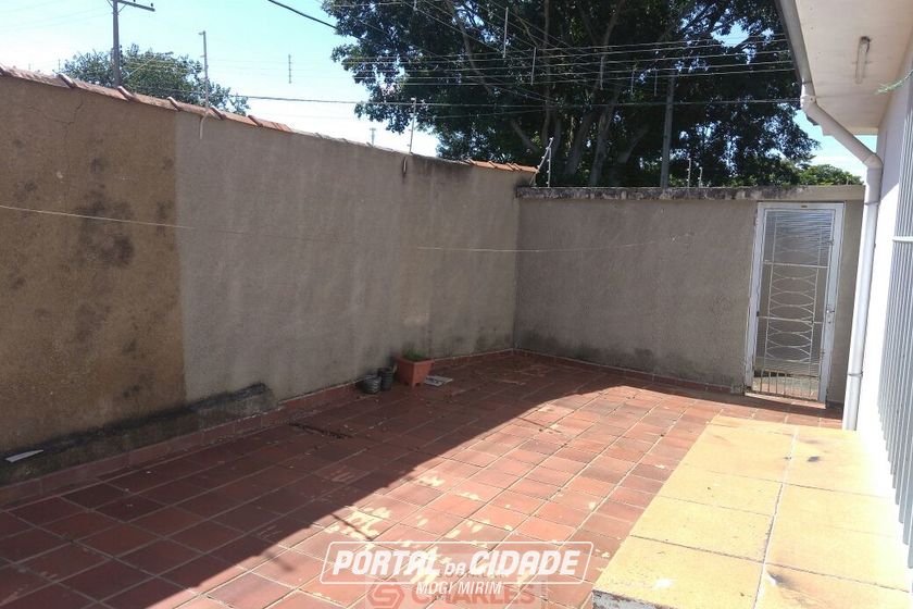Casa &agrave; venda - 204m&sup2; - Centro