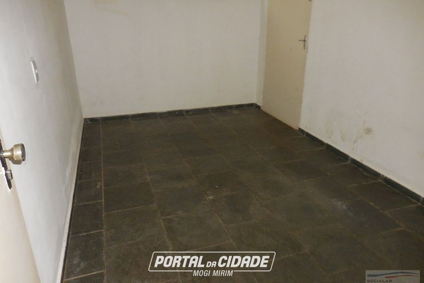 Sala Comercial &agrave; venda - 251m&sup2; - Centro