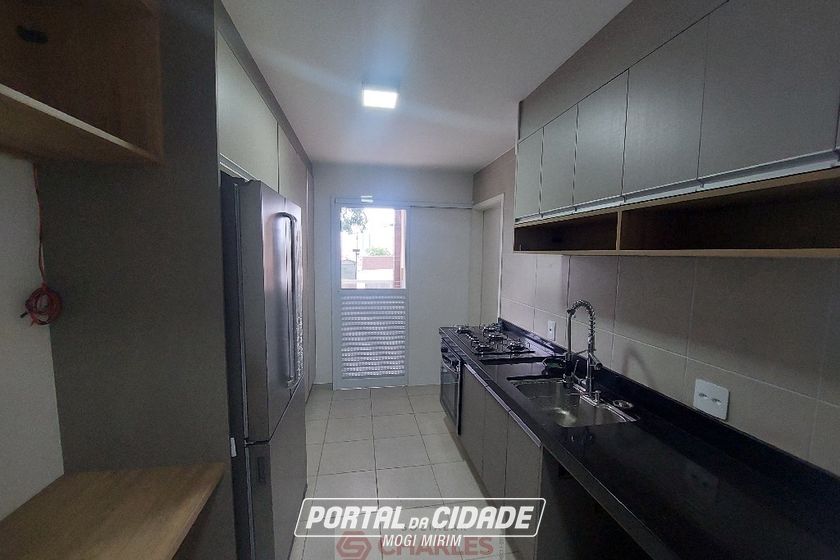 Apartamento &agrave; venda - 93m&sup2; - Centro