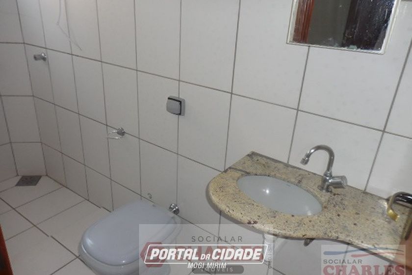 Casa &agrave; venda - 107m&sup2; - Centro