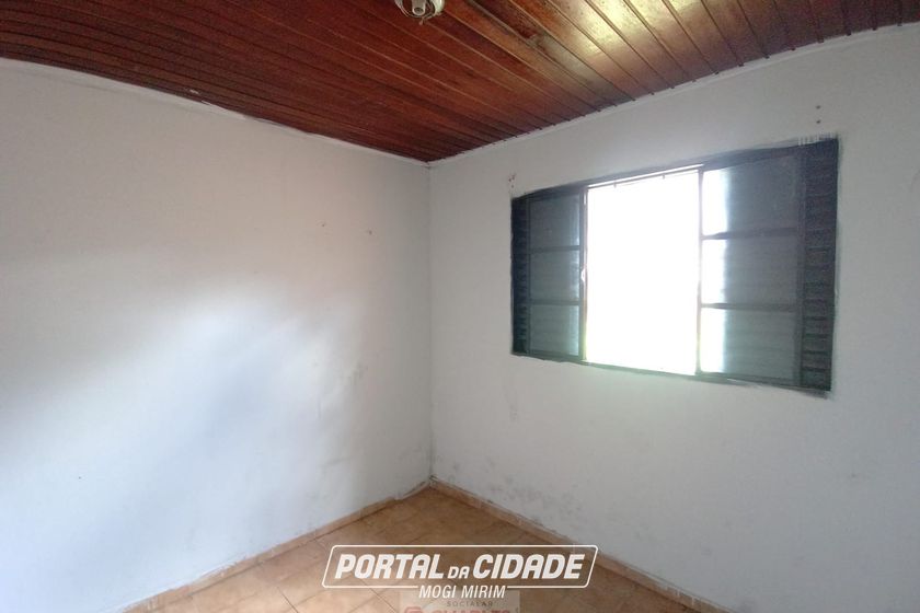 Casa &agrave; venda - 90m&sup2; - Centro
