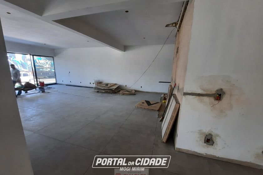 Sala Comercial para alugar - 300m&sup2; - Centro