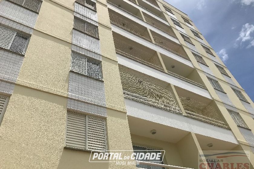 Apartamento &agrave; venda - 74m&sup2; - Centro