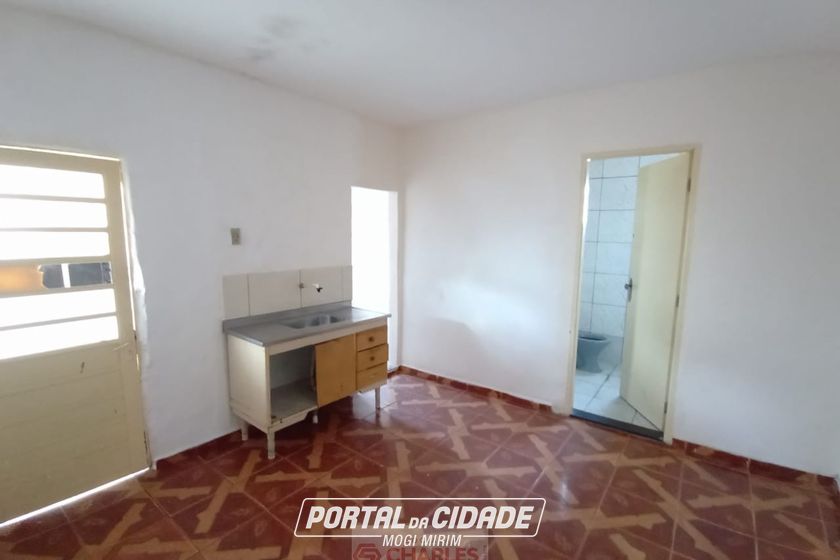 Casa para alugar - 60m&sup2; - Centro