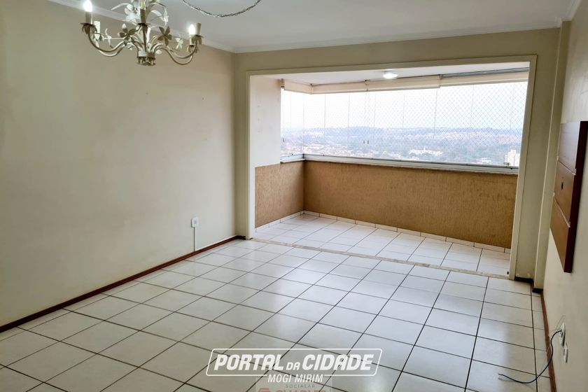 Apartamento &agrave; venda - 142m&sup2; - Centro