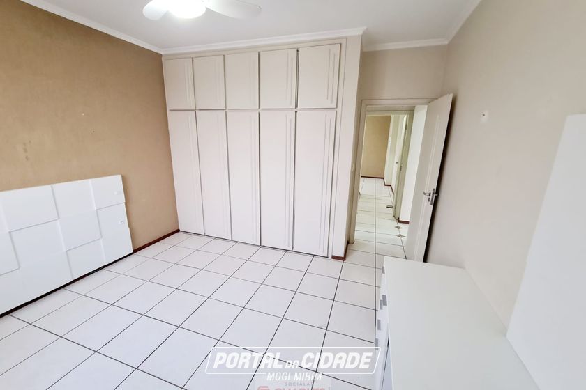 Apartamento &agrave; venda - 142m&sup2; - Centro