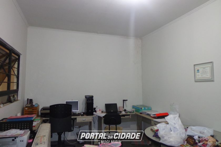Casa &agrave; venda - 160m&sup2; - Centro
