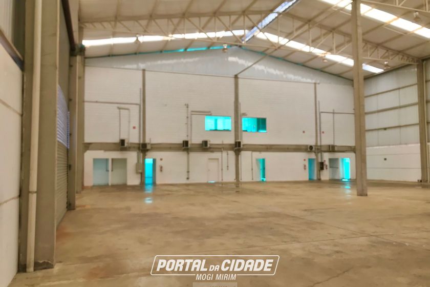 Sal&atilde;o Comercial para alugar - 1258m&sup2; - Centro