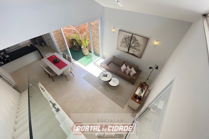 Casa &agrave; venda - 220m&sup2; - Centro