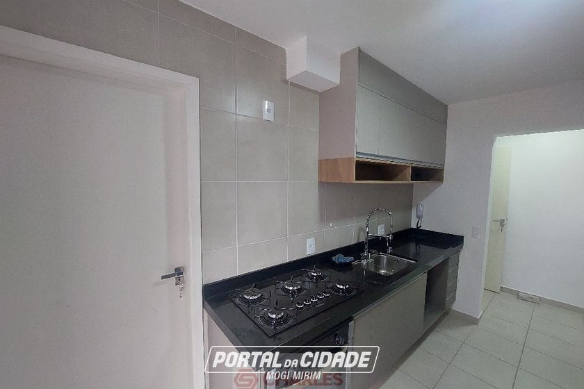 Apartamento &agrave; venda - 93m&sup2; - Centro