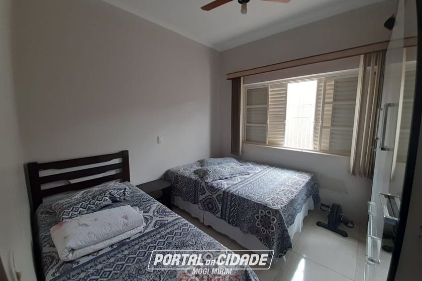 Casa &agrave; venda - 160m&sup2; - Centro