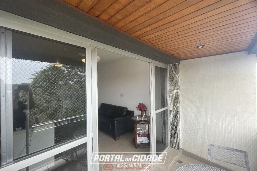 Apartamento &agrave; venda - 86m&sup2; - Centro